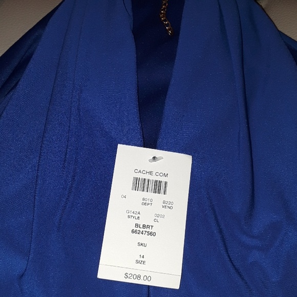 Gown - Picture 8 of 8